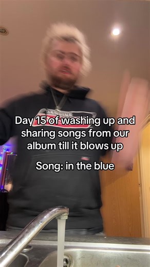 Snow day in Norwich yesterday! Trying to stay warm today :) #strangerthings5 #deepbreathin #fyp #intheblue #norwich