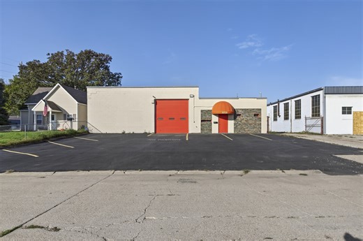 8708 N 28th Ave, Omaha, NE 68112 - Industrial for Sale | LoopNet