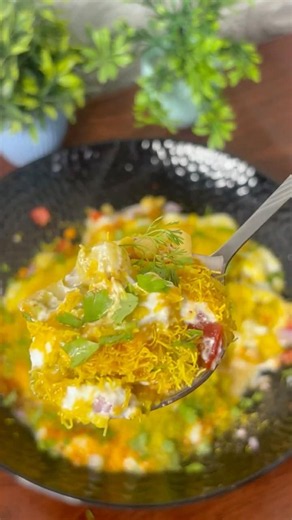 Dahi Papdi Chaat Recipe | Easy Homemade Chaat | Street Style Chaat at Home #shorts #viral #recipe