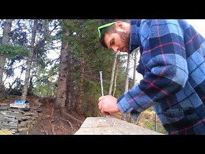 Man accidently cuts off finger with hammer (GRAPHIC)