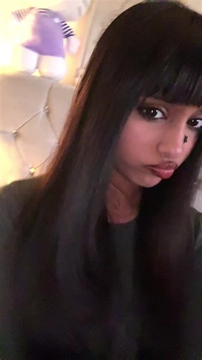 guys ana is annouing me ajyways new hair do we like it