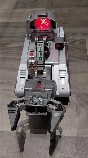 Z707 Battle Iron Claw- Tandy - Toys of the 80's