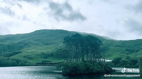 ✨“Happiness can be found even in the darkest of times, if one only remembers to turn on the light” - Albus Dumbledore ✨ #hogwartsexpresstrain #hogwarts #dumbledoresfinalrestingplace #albusdumbledore #harrypotter #scotland #🏴󠁧󠁢󠁳󠁣󠁴󠁿