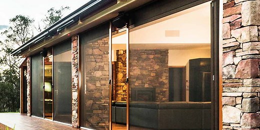 Our Screen Solutions » Freedom Retractable Screens