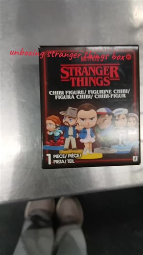 Unboxing Stranger Things Merchandise
