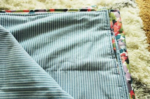 What Is a Summer Quilt? (How to Make a Lightweight Quilt)