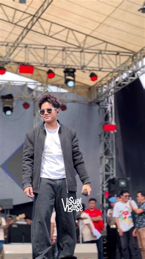 Valen Mengunjungi Kota Sampang: Apa Cerita di Sana?