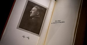 Le témoignage du majordome de Hitler traduit en français