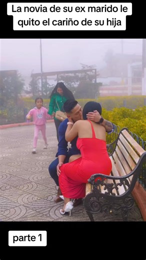 Video de 👉🍻🇬🇹Papi~chulo🇬🇹🍻👈✌️🦂 (@mr.miranda.chapin) relacionado con “novia de su ex marido le quitó el cariño de su hija”