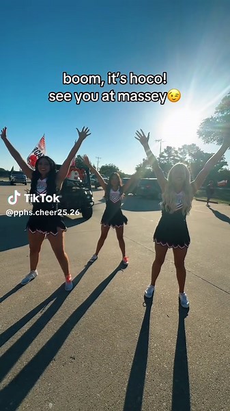pphs.cheer25.26 (@pphs.cheer25.26)’s video of Hoco Coming Up