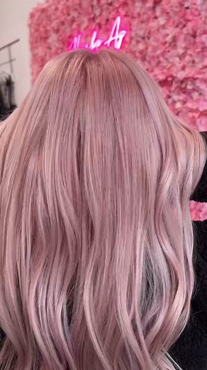 Pastel pink 💕💕 #creativecolor #pastelpink #pastelpinkhair #pastelpinkhaircolor #redkenshadeseq #redkencolor #hair_by_ag__