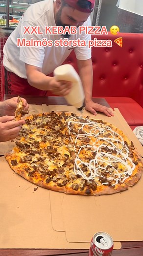 Välkommen festar på Big Mama’s med Sveriges Största pizza 🍕♥️😍😋 | Big Mamas