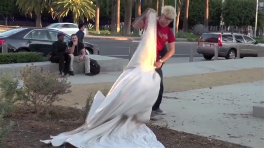 The Gabbie Show - How to stop fighting with your girlfriend