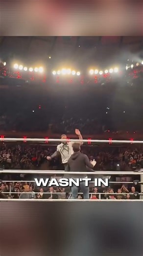 Did You CATCH This Awkward BOTCH Moment on RAW?😱