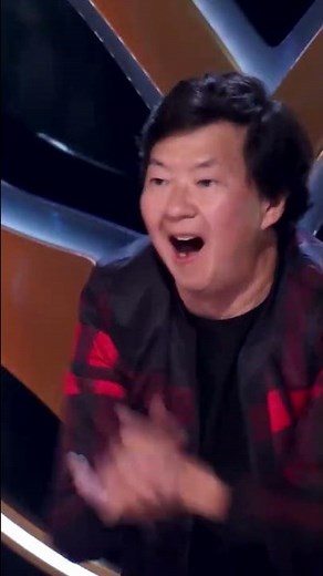 The Reveal: Scarecrow / Linda Blair | THE MASKED SINGER