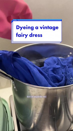 🧚🏼‍♂️🌸🎀 depop.com/destashvevo #findmeondepop #vintagefashion #fairycore #dyeing instructions: ritdye.com/instructions/using-rit-all-purpose-dye/ tips / tricks: reddit.com/r/dyeing fairy dress queen: depop.com/hakes