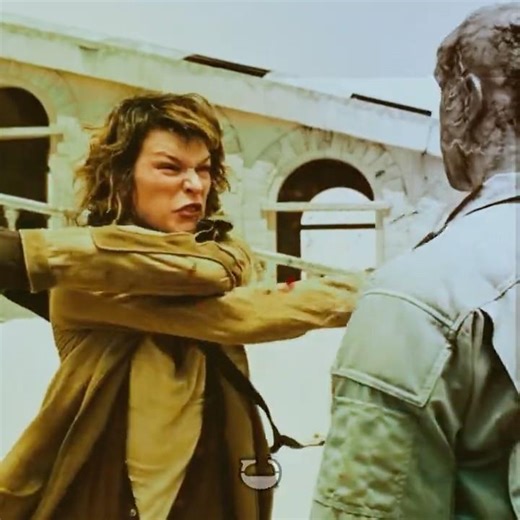 She had no choice... 💀 | Resident Evil 3 (4K) | #shorts