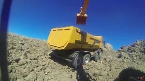 RC ADVENTURES - 1/12 Scale Earth Digger 4200XL Excavator & 1/14 8x8 Armageddon Dump Truck