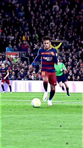 Messi got Neys back 🐐🐐 #fyp #foryou #neymar #barca #ronaldo #messi
