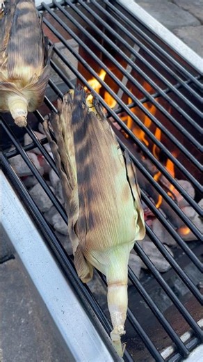Live Fire Grilled Corn on the Cob #bbq #blackearthgrills