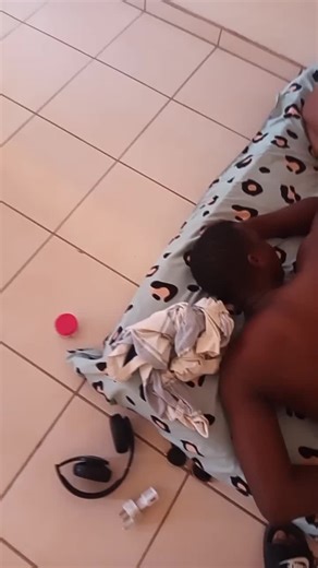 Never tiep around the boys🤣🍿 . #tranding #namibiantiktoker🇳🇦 #fyp#worldwide #popcorn🍿