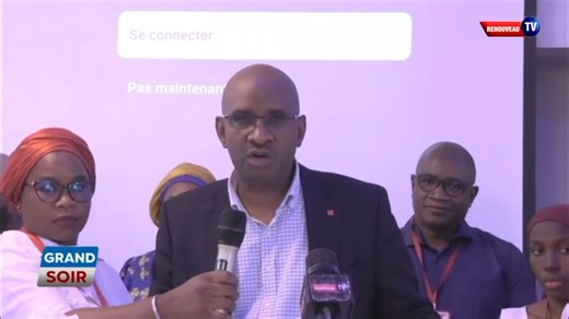 La Croix-rouge malienne a organisé ce mercredi 20 Août 2025, son 60 anniversaire de l'action humanitaire dans notre pays. La cérémonie a été mise à profit par la société, d'inaugurer sa nouvelle Salle polyvalente baptisée salle Nouhoum Maïga, SG de la Croix-rouge pour son engagement. C'était en présence des partenaires techniques et financiers et les volontaires de la Croix-Rouge.Compte rendu : Bakary M. SIDIBE/ Bakary DAO. | Renouveau TV