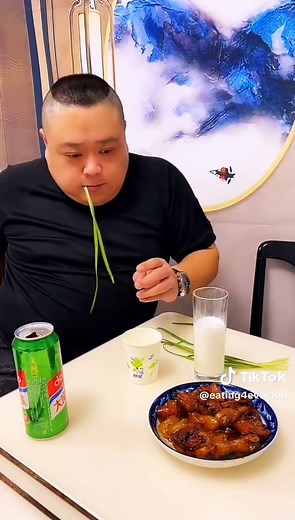 Funny Couples Eating Challenge