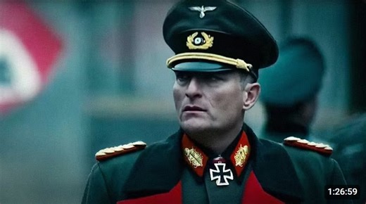 Opération Varsovie (2007) Film complet en français | Ekoumaemane.com | Cinéma Cinémas | JPEE.site | A l'aube de la Seconde Guerre mondiale, tout oppose Rachel, fille d'un Rabin, et Oskar, espion allemand chargé de combattre la résistance polonaise. Pourtant ils tombent amoureux. Malheureusement, la guerre vient les séparer. Oskar suit alors les conseils de sa mère qui le pousse à résister à son père, le Général Koenig, et à l'amour de celui-ci pour la guerre et sa patrie. Elle pousse Oskar à ret