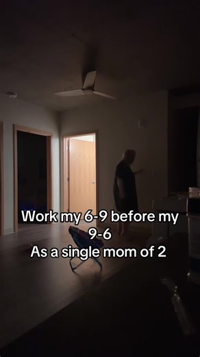 A Day in the Life of a Working Single Mom