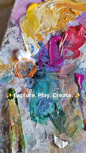 Ellie Lovett I Abstract Expressionist Artist & Tutor on Instagram: "One of the really lovely things about abstract expressionist art is the freedom it gives you to explore—pattern, colour, texture, all of it. And that’s exactly what this upcoming abstract painting workshop is about: giving you permission to explore. Now, that freedom can feel a bit scary at first. That “uh-oh” moment when you’re faced with a blank piece of paper and you’re not quite sure where to begin. So in this workshop, we s