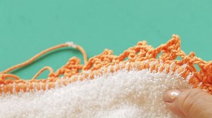 60K views · 2.1K reactions | ORILLA A CROCHET PARA TOALLA PUNTILLA FACIL PASO A PASO MAS IDEAS EN YOUTUBEhttps://www.youtube.com/channel/UCxO22m7JzDoyFttXHw7GUeQ?view_as=subscriber | Puntillas Faciles | Facebook