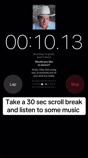 Enjoy a 30-Second Music Break with George Strait