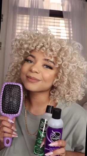 Check out this 🔥 styling routine!!!👩🏼‍🦱 Products used are Curl Keeper’s 1️⃣Flexy Brush 2️⃣Original Liquid Styler 3️⃣Strong Hold Gel #curlyhairroutine #stylingroutine #curlyhairtutorial #curlyhair @Glory♡Rose