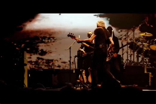 Roger waters - one of these days ( us&them tour, live at ziggo Dome in Amsterdam Netherlands ) 2018 | Pink Floyd Forever Love
