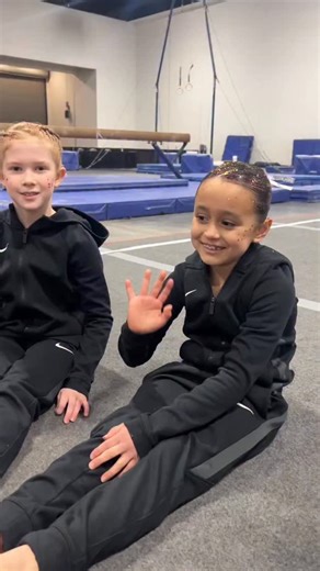 Coach Naomi on Instagram: "Meet season smiles 😊💟 • • #sports #gymnast #compseason #compulsory #team"