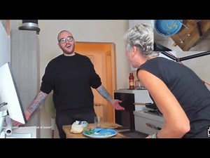 MAMMA NANNI É ANCORA PEGGIO DEL FIGLIO