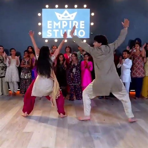 When Nirvair Pannu is in town! #bhangraempire #bhangraworkshop #dilwarna #nirvairpannu