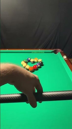 #cue #billiards #pooltabletips how to hold pool table cue properly