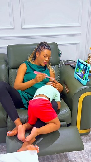 322K views · 13K reactions | We had fun making this hair. Chim was just so happy to be on mummy’s body getting his hair done  | Hair Tutorials & Lifestyle | Facebook