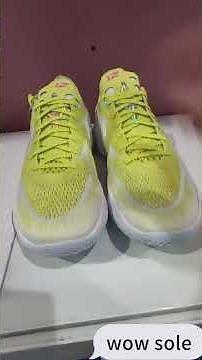 Li-Ning Sonic 12 V2 Lightweight Bouncy Basketball Shoes Fluorescent Green