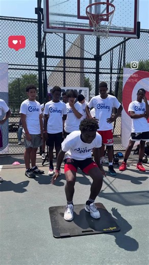 Brooklyn USA basketball This Summer every Saturday, have fun with us and learn new skills at Kaiser Park CONEY ISLAND 1030am 🏀🏀 #basketball #summercamp #kidscamp #brooklynevents #coneyisland #kidssports #layup