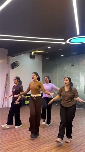 #dance #viral#trending#youtubeshorts#shorts #tmtstudioindia #snehparmar#tmtians