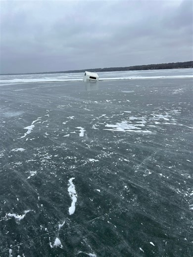 Ice house breaks ice on Big Stone Lake