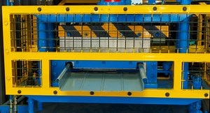 [Hot Item] Portable Snap Lock Standing Seam Metal Roof Panel Machine for Sale