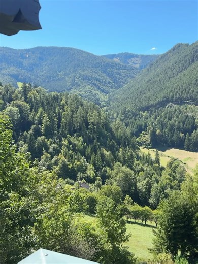 前田敦子/Atsuko Maeda | . 本日2月13日写真集『Beste』発売日🤍見てね🤍 | Instagram