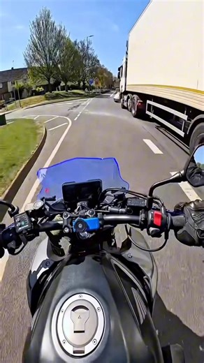 313K views · 3.6K reactions | Motorbike crash with car now has a confirmed outcome with the motorcyclist being found not at fault, the car driver caused this car crash w ch3dz (on TT) that was caught on camera and dashcam - Jobber explains why this is #motorbikecrash #carcrash #motorcycle #motorbike #bikecrash #collision #dashcam #carcrash #carwreck #driving #carfb #carfacebook | BigJobber | Facebook