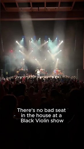 The energy at a Black Violin show is always in full force. 🔥