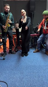 Omule unde te duci( LIVE/ cover ) de le repetiții! ♥️ #AndradaBarsauan #Live | Andrada Bârsăuan