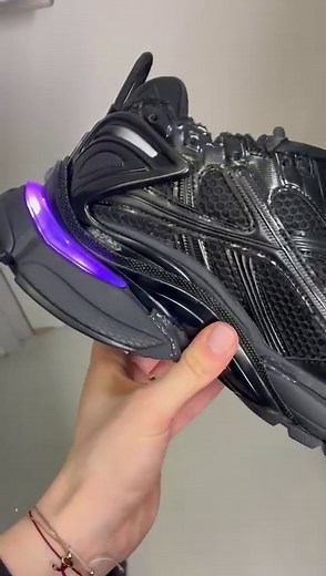 First in hand look at the new LED Runners by Balenciaga🫣 #balenciaga #demna #balenciagarunner #targetaudience #fyp