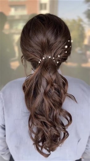 Beautiful Trendy Pony #pony #ponytail #hairstyle #hairtutorial #shorts #partyhairstyles #carnival